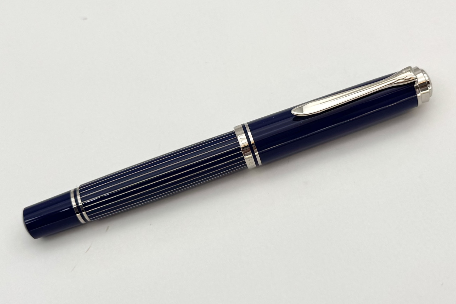 PelikanSESouveränM815MetalStripedBlueFP_D